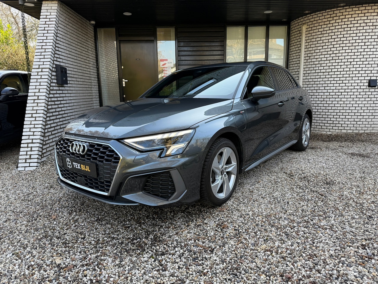 Audi A3 Sportback - 40 TFSI e S-Line - AutoWereld.nl