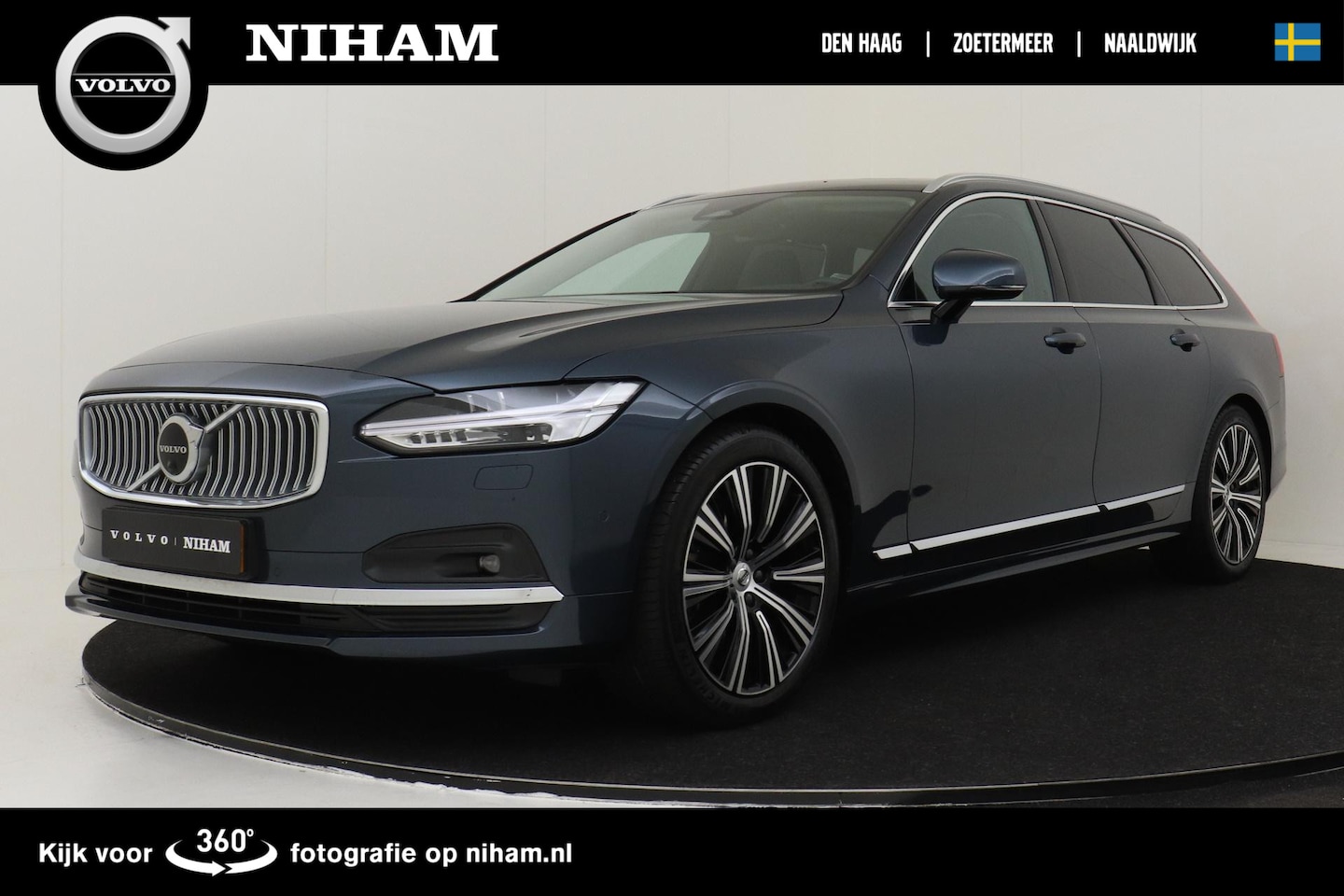 Volvo V90 - B4 (M-HYBRID) PLUS DARK -PANO.DAK|HARMAN/KARDON|ADAP.LED|TREKHAAK|360°CAM - AutoWereld.nl