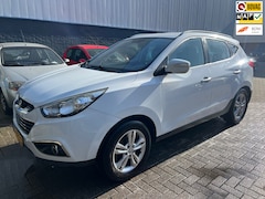 Hyundai ix35 - 2.0i Business Edition 2011 149000km MOTOR DEFECT 4000eu