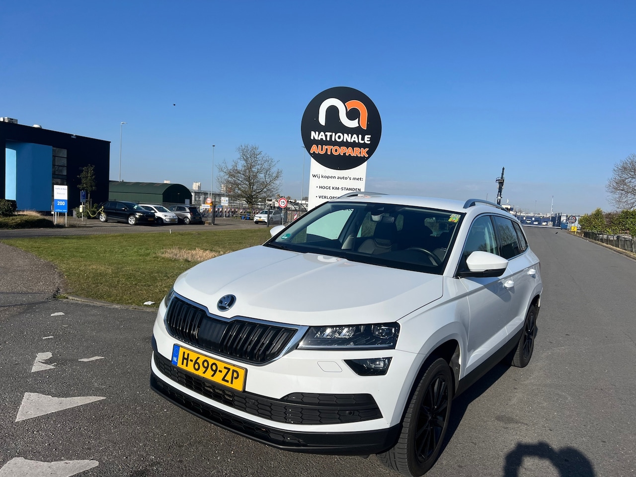 Skoda Karoq - 2020 * 1.6 TDI Style * AUTOMAAT * EURO 6 * TOP TOP CAR !! - AutoWereld.nl