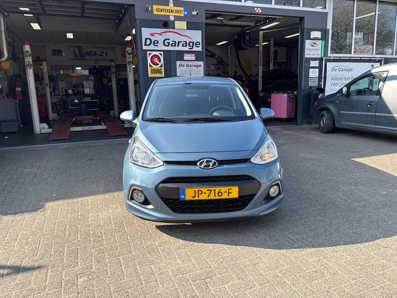 Hyundai i10 - 1.0i i-Motion Go! 2016 1.0i i-Motion Go! 2016 - AutoWereld.nl