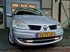 Renault Scénic - 1.6-16V Tech Line Facelift Navi 6Bak CrusC Trekhk