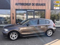 BMW 1-serie - 116i Business Line