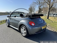 Volkswagen New Beetle Cabriolet - 1.6 Highline Freestyle