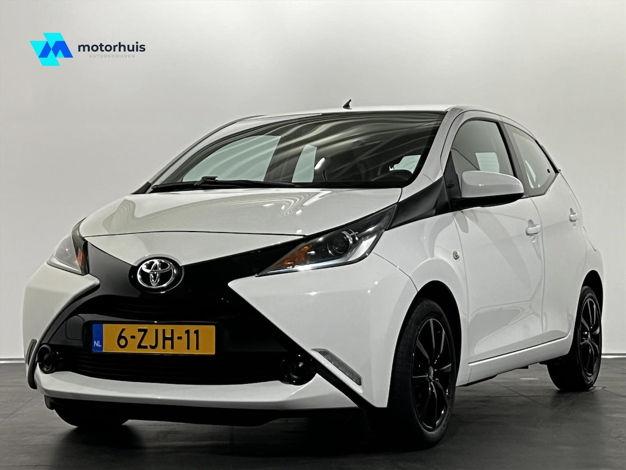 Toyota Aygo - 1.0 12V VVT-I 5DRS Now - AutoWereld.nl