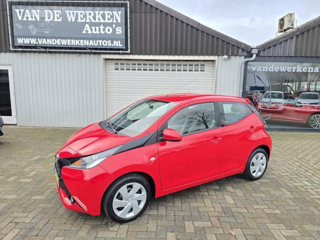 Toyota Aygo - 1.0 VVT-i X-Play AUTOMAAT Airco|Camera|53dkm Nap!! - AutoWereld.nl