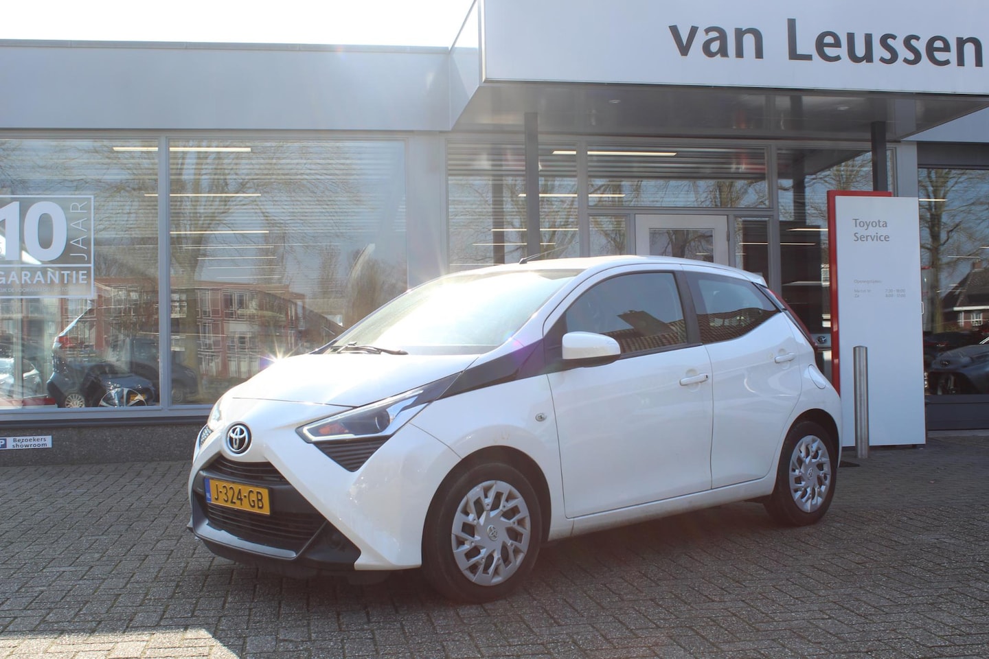 Toyota Aygo X - X-PLAY - AutoWereld.nl