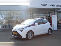 Toyota Aygo X - X-PLAY