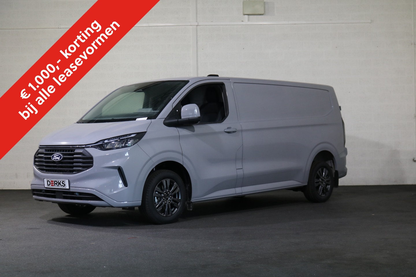 Ford Transit Custom - 2.0 TDci 170pk L2 H1 Automaat Limited Navigatie Camera - AutoWereld.nl