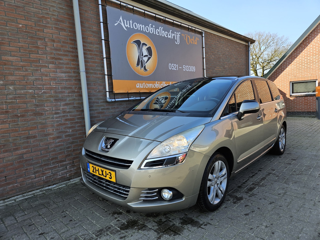 Peugeot 5008 - 1.6 VTi ST Premiere 7p. 1.6 VTi ST Premiere 7p. - AutoWereld.nl