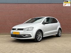 Volkswagen Polo - 1.2 TSI First Edition / NAP / Airco / Cruise / PDC / Carplay