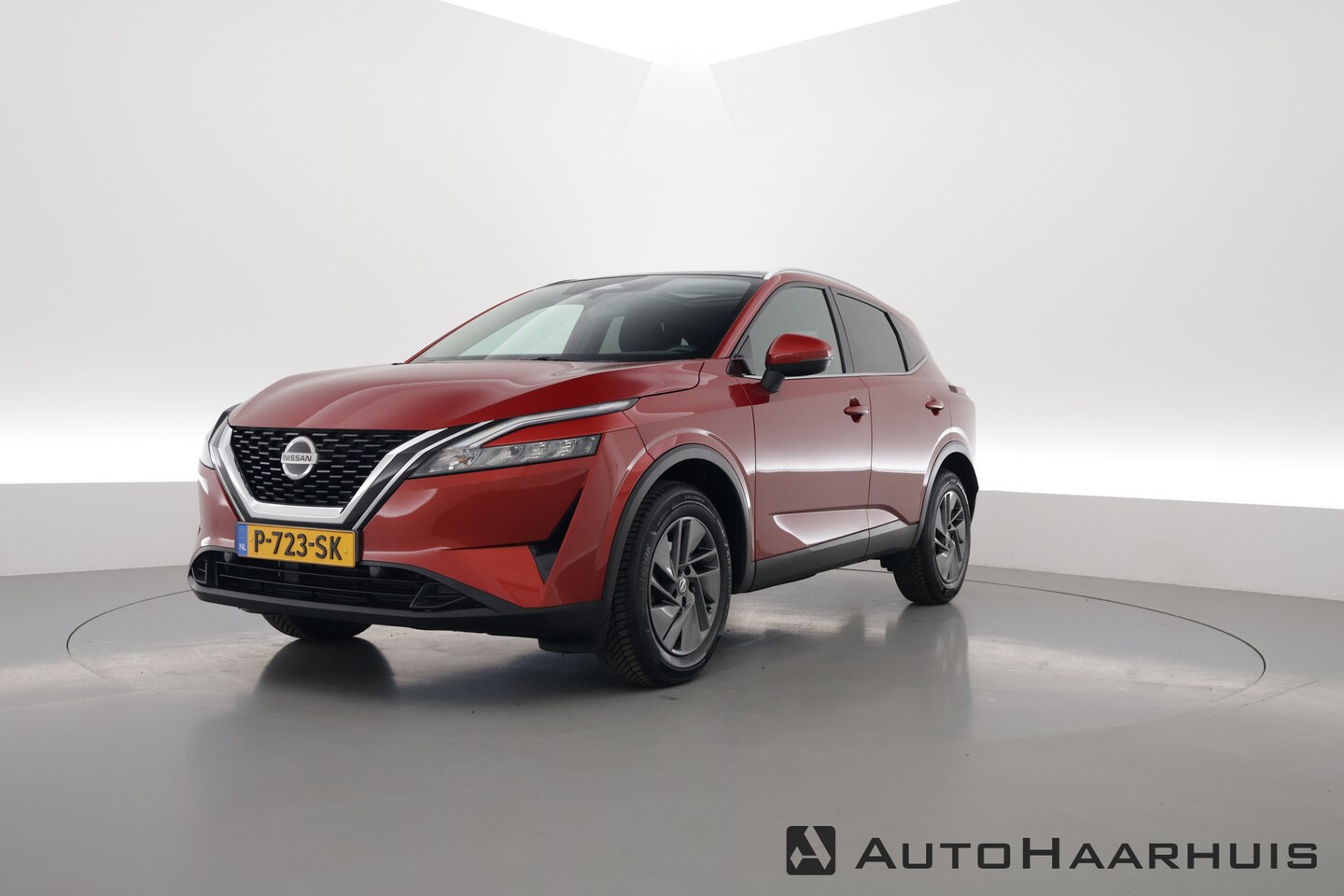 Nissan Qashqai - 1.3 MHEV Acenta | Pano | Apple CarPlay | Adapt. Cruis | Achterruitrijcamera | Keyless | Tr - AutoWereld.nl