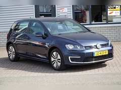 Volkswagen Golf - 1.4 TSI GTE NL AUTO