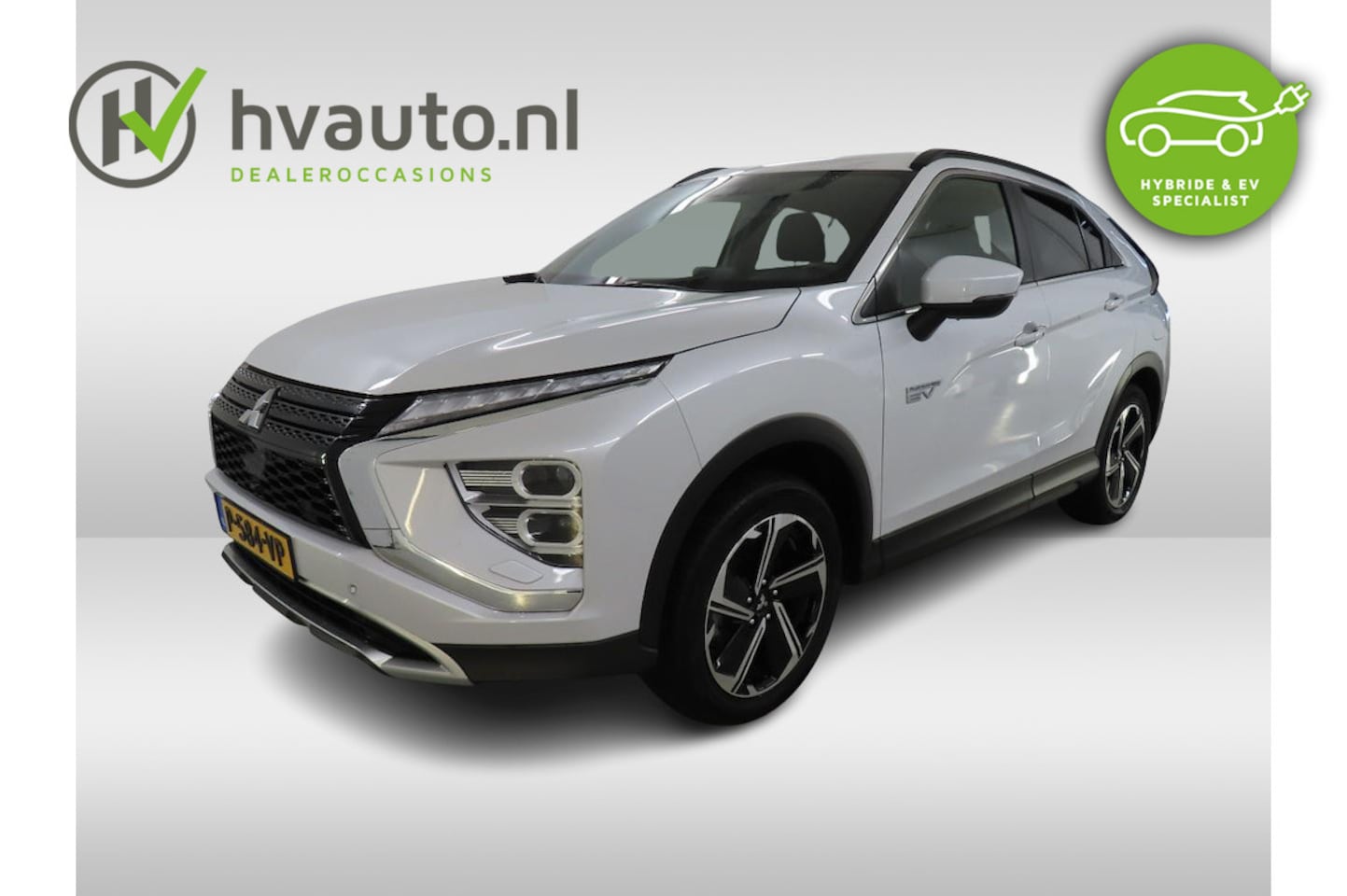 Mitsubishi Eclipse Cross - 2.4 PHEV INTENSE + AUT. | Trekhaak | Navi | Half Leder | El. verstelbare stoel - AutoWereld.nl