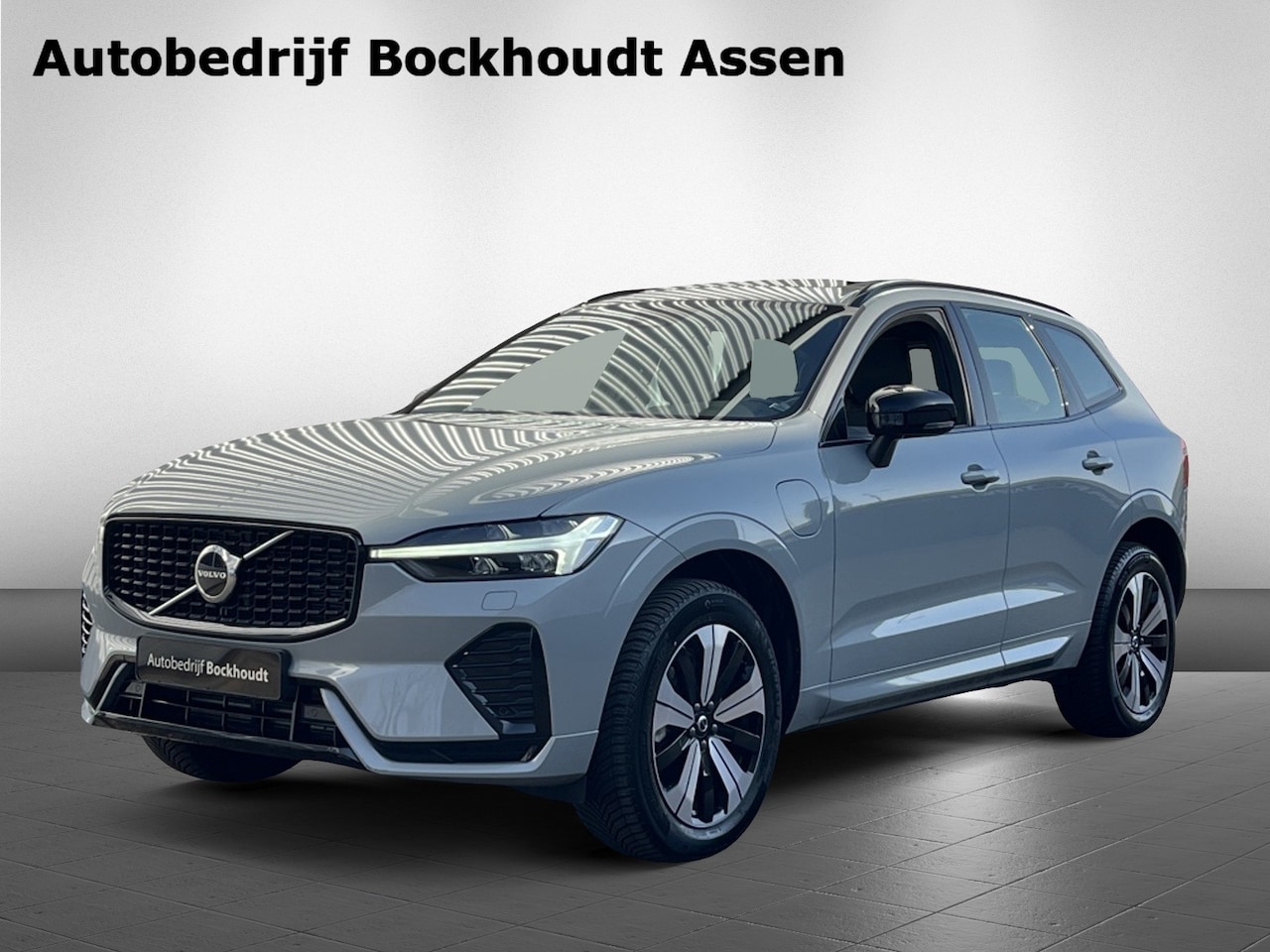 Volvo XC60 - 2.0 T6 AWD + Dark | Panorama Dak | Comfortstoelen | Google Nav - AutoWereld.nl