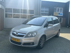 Opel Zafira - 2.2 Cosmo Automaat 7 pers geen vermogen