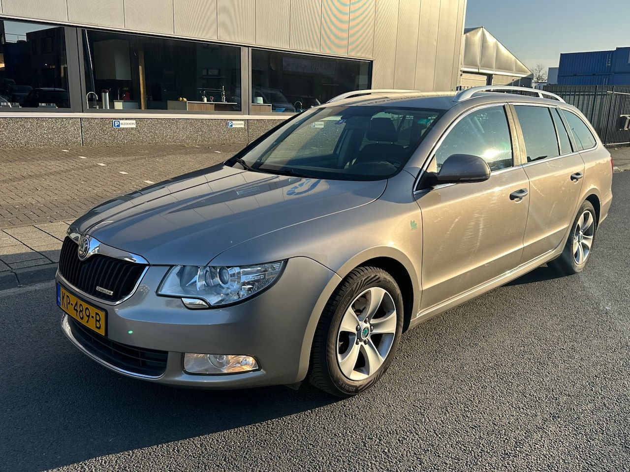 Skoda Superb Combi - 1.6 TDI Greenline Ambition Business Line 2011 - AutoWereld.nl