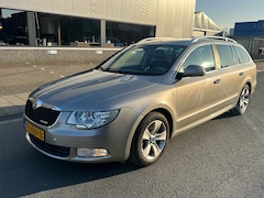 Skoda Superb Combi - 1.6 TDI Greenline Ambition Business Line 2011