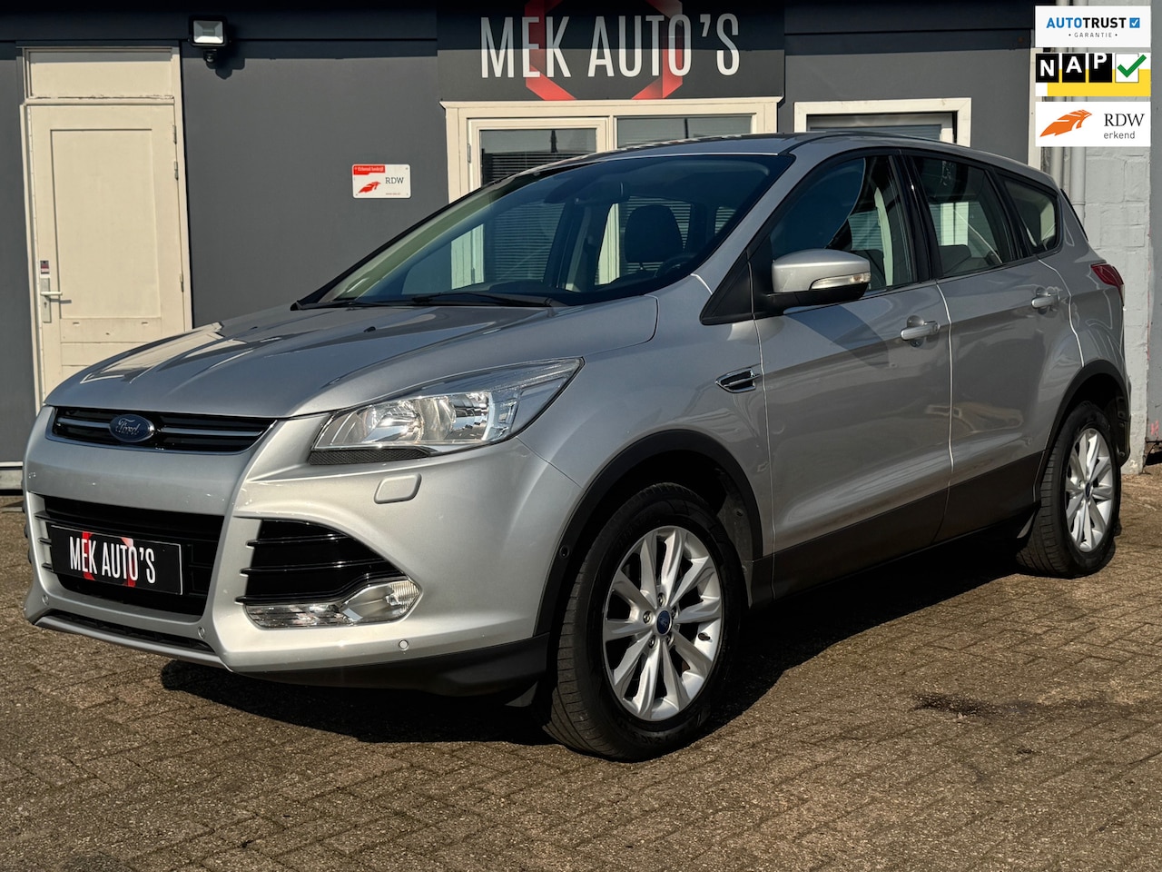 Ford Kuga - 1.5 Titanium|Keyless|Camera|Autopark|Navi|Cruise| - AutoWereld.nl