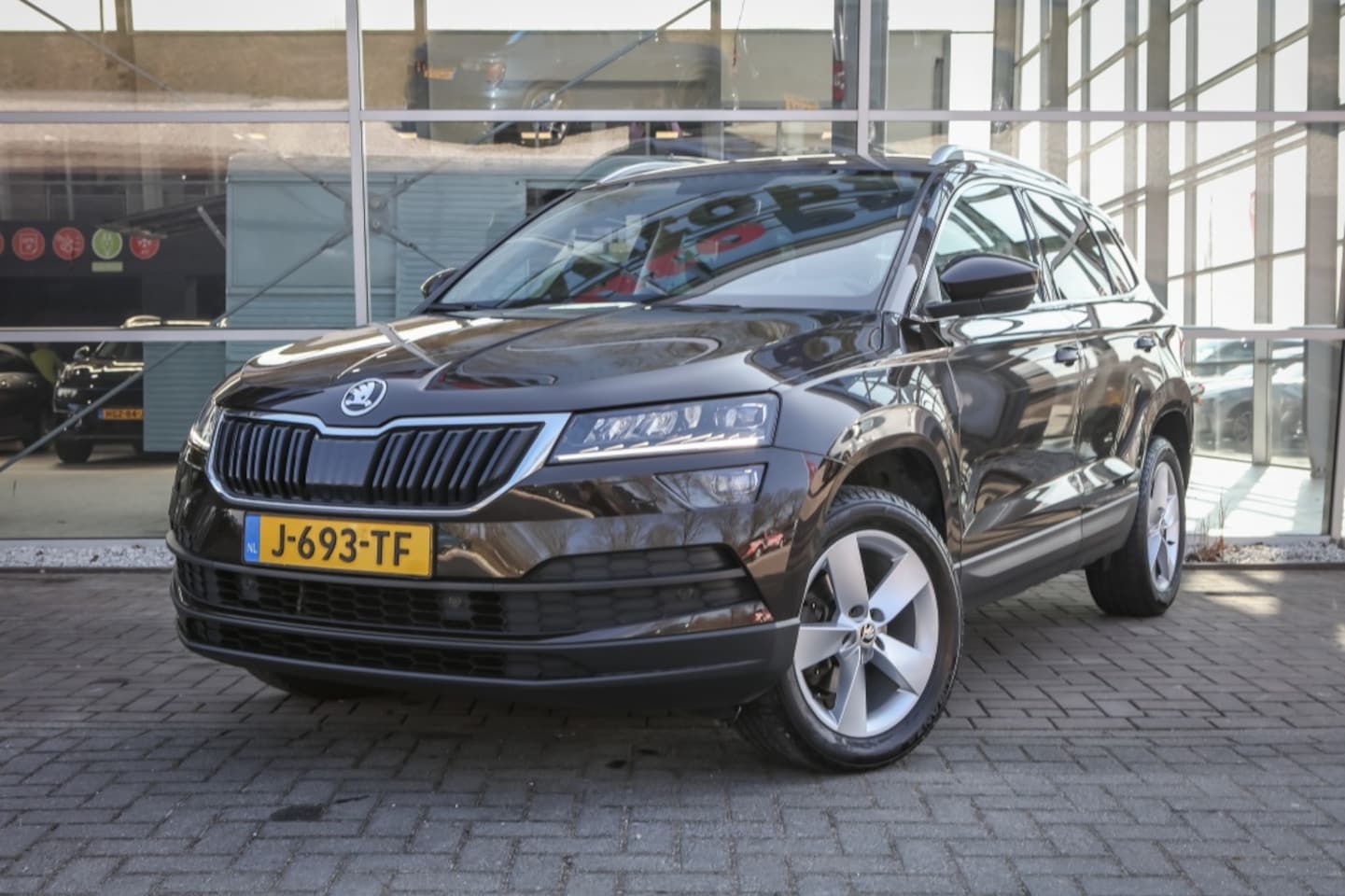 Skoda Karoq - 1.5 TSI ACT Style 1.5 TSI ACT Style - AutoWereld.nl