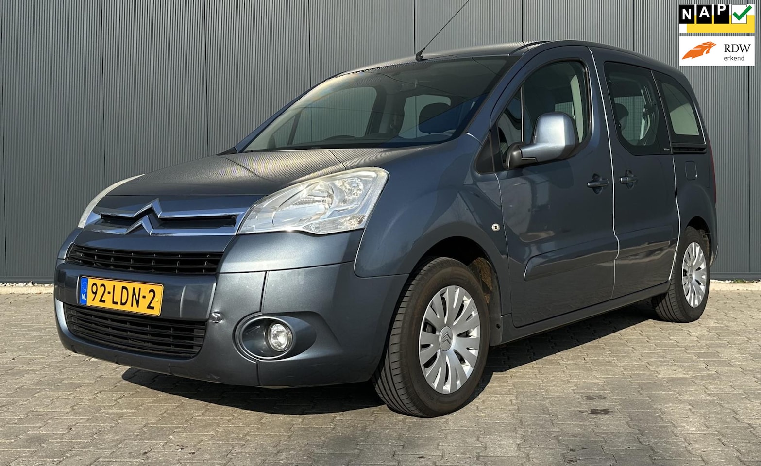 Citroën Berlingo - 1.6 VTi 120 Multispace Airco Trekhaak Schuifdeuren - AutoWereld.nl