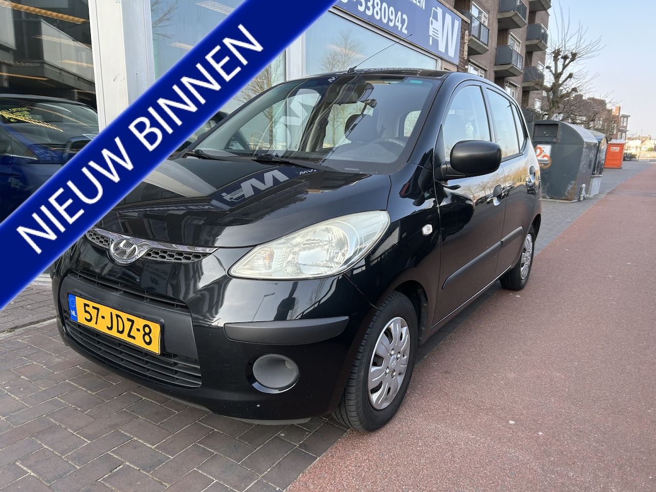 Hyundai i10 - 1.25i Active Cool Airco | APK | Elek. ramen - AutoWereld.nl