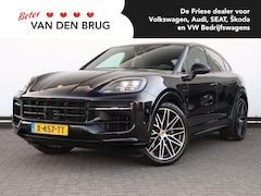 Porsche Cayenne Coupé - 3.0 E-Hybrid 471 pk | Panoramisch dak | Luchtvering | Bose | Geh. voorstoelen | Sportuitla