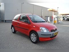 Toyota Yaris - 1.0-16V VVT-i bj99 3 deurs leuk autotje