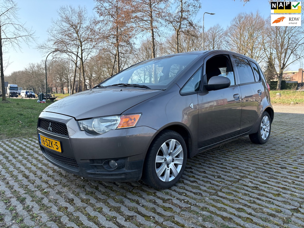 Mitsubishi Colt - 1.3 Edition Two / airco / nap - AutoWereld.nl