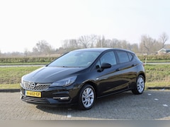 Opel Astra - 1.4 Business Edition 146pk Automaat /Navi /Camera