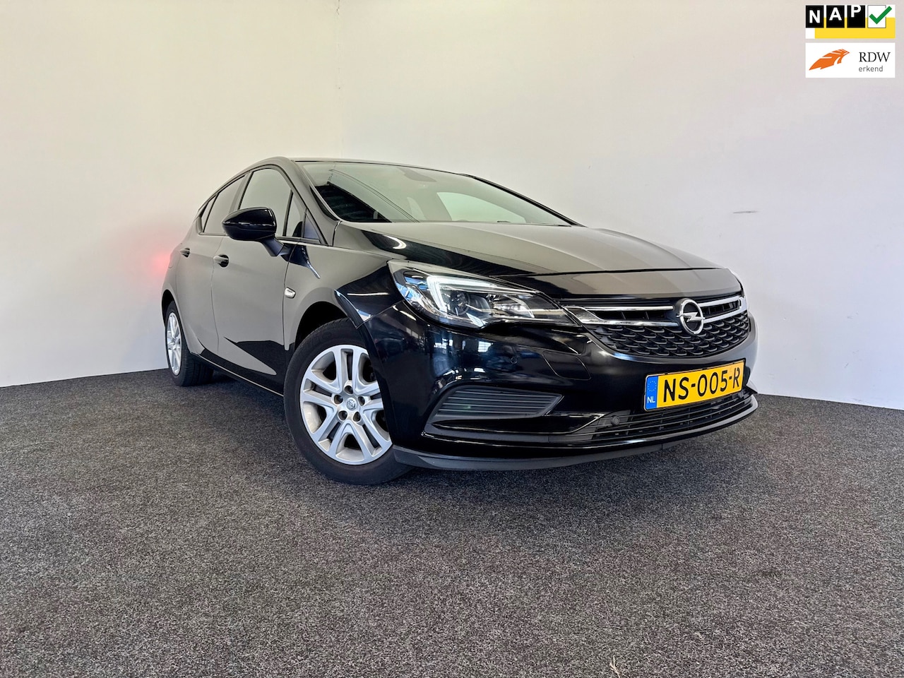 Opel Astra - | Clima | NAVI | Park. cam | PDC | NAP | 5DRS - AutoWereld.nl