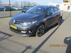 Renault Mégane Estate - Mégane Estate 1.2 TCe Bose- LET OP LOOPT OP 3 CILINDERS