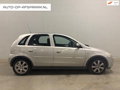 Opel Corsa - 1.2-16V Silverline 5drs. Airco APK NAP