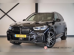 BMW X5 - XDrive40i M-Sport | Panorama | Luchtvering | Trekhaak | 4-Wielbest. | 360 Camera | H/K | S