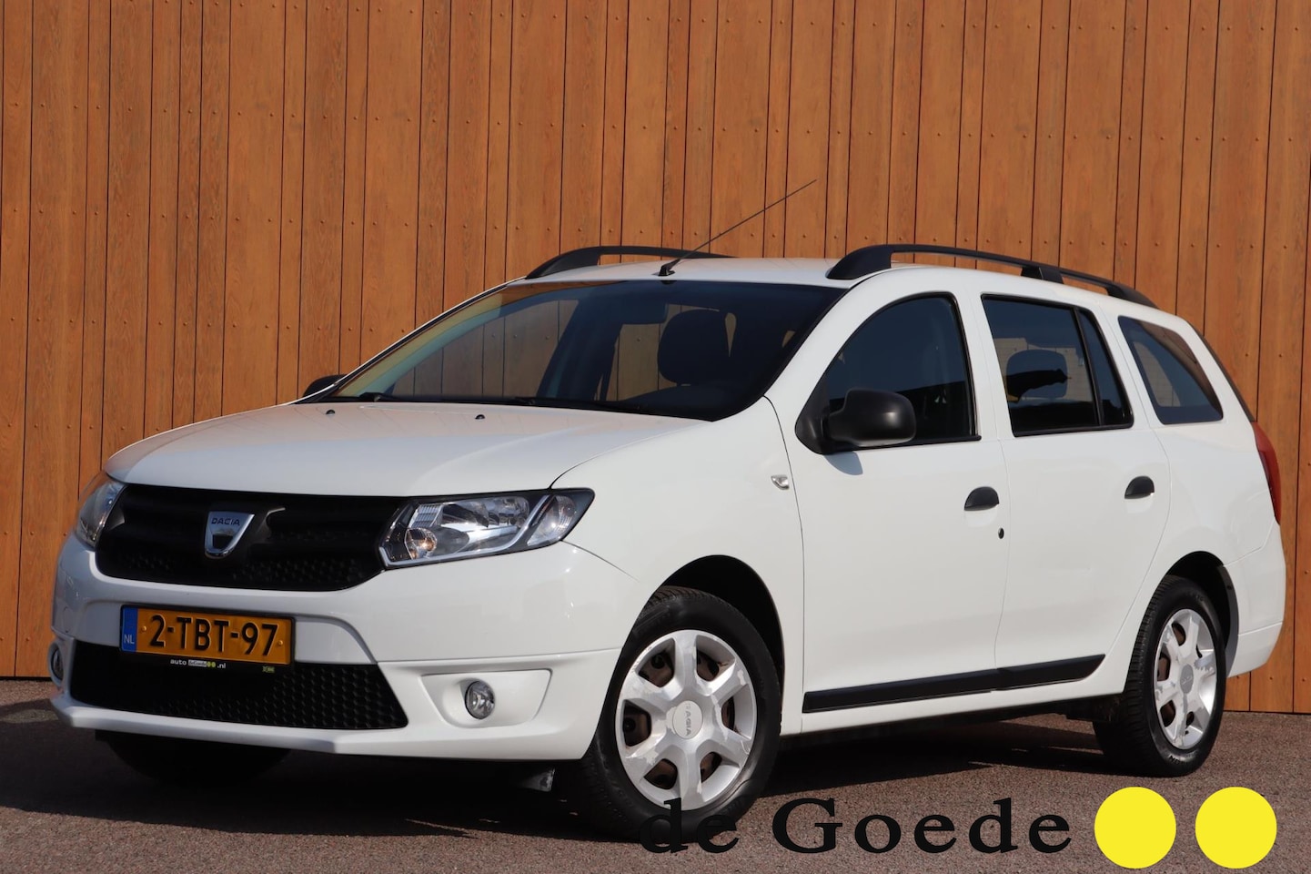 Dacia Logan MCV - 0.9 TCe Lauréate org. NL-auto - AutoWereld.nl