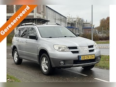 Mitsubishi Outlander Sport - 2.0 Invite+ | Trekhaak | Airco | Banden voor alle seizoenen | APK 01-2026