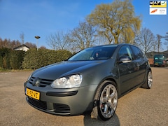 Volkswagen Golf - 1.6 FSI Trendline/Clima/Navi/Lamborghini velgen 19inch