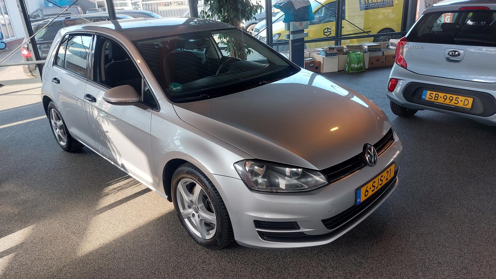 Volkswagen Golf - 1.2 TSI 63KW 5D - AutoWereld.nl