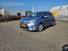 Toyota Yaris - 1.5 Full Hybrid Dynamic#Nap#Pano#1ste Eigenaar