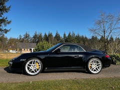 Porsche 911 Cabrio - 3.6 Carrera 4 Handbak PASM PSM Bose Sportuilaat Stoelventilatie Stoelverwarming Navi Parkeersensoren Gla