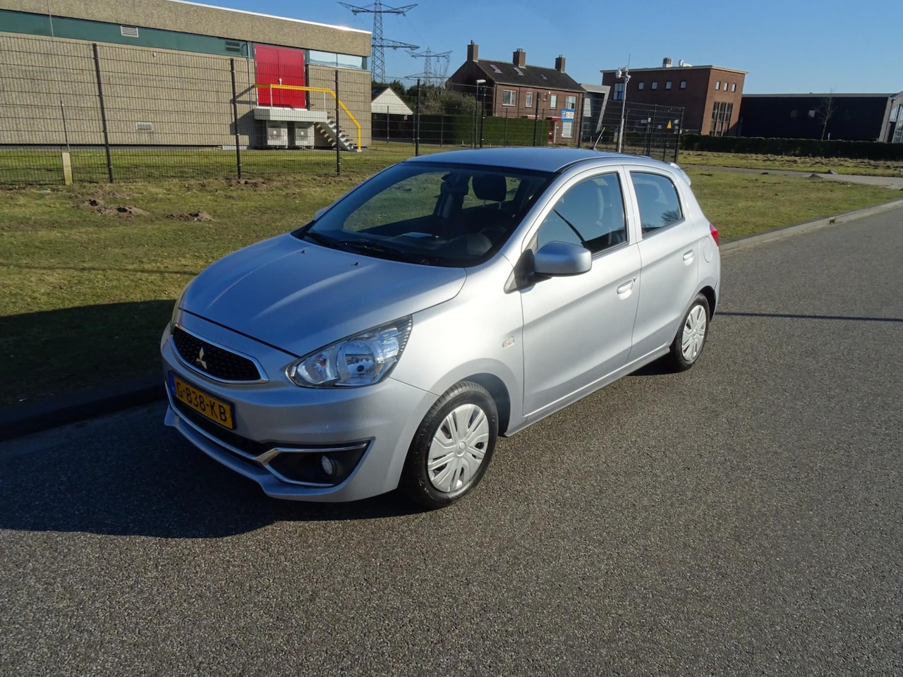 Mitsubishi Space Star - 1.0 Cool+ 1.0 Cool+ - AutoWereld.nl