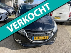 Peugeot 208 - 1.2 VTi Envy- 1e Cilinder Werkt niet. Zo Meenemen Auto