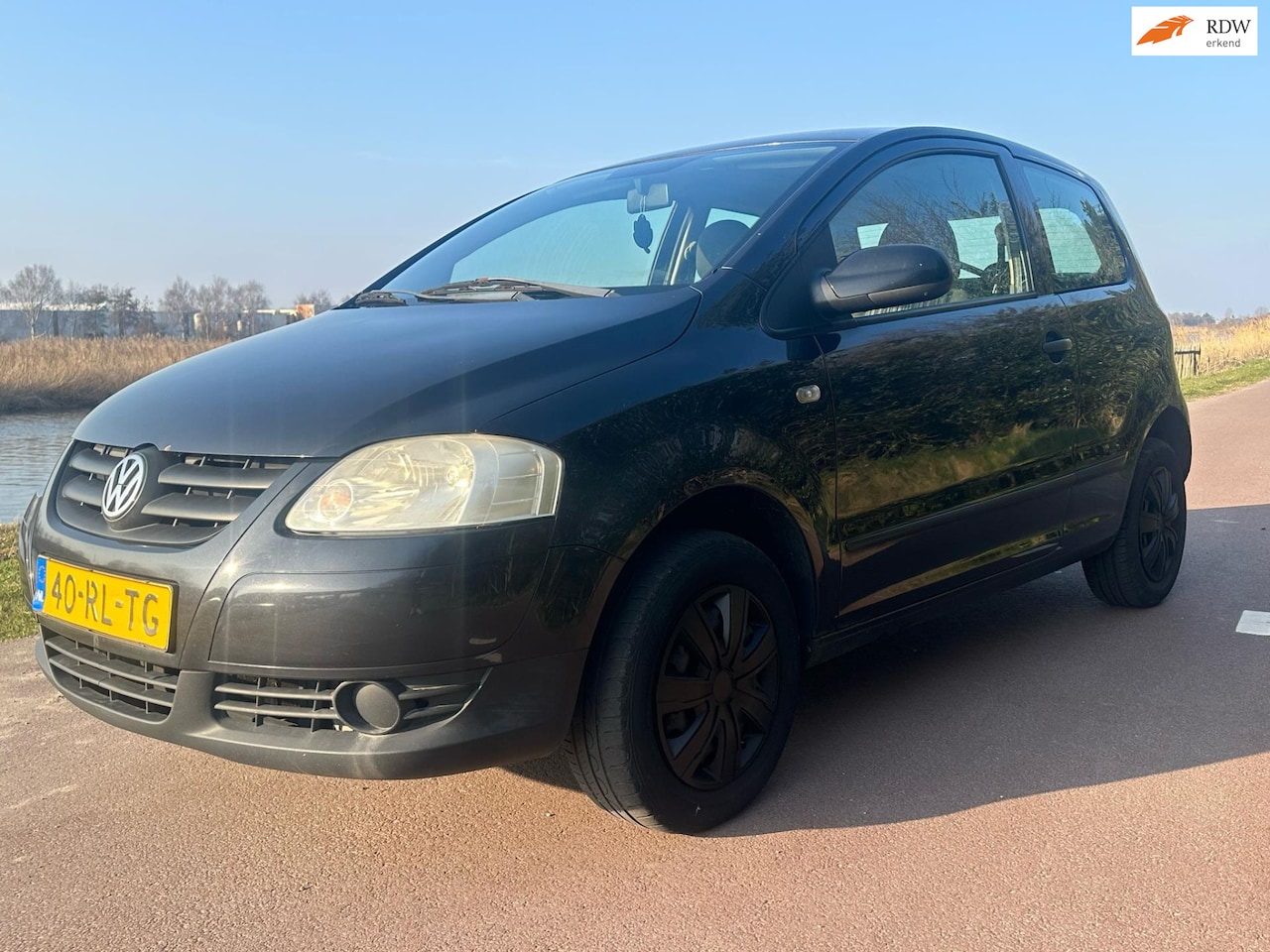 Volkswagen Fox - 1.4 Trendline incl apk en garantie ! - AutoWereld.nl