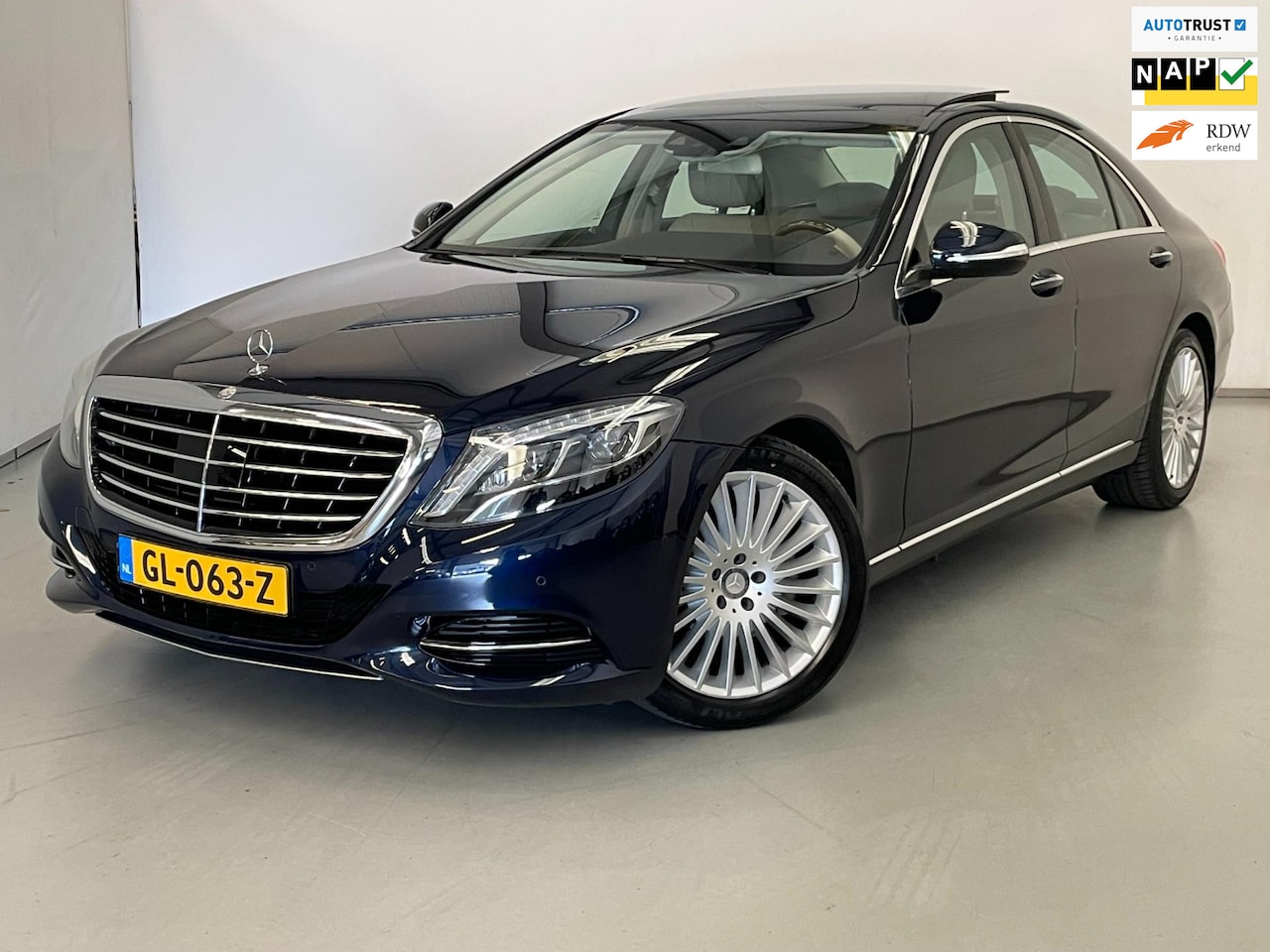 Mercedes-Benz S-klasse - 350d / Pano / Memory / Distronic / Trekhaak - AutoWereld.nl