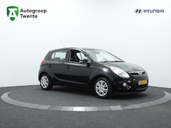 Hyundai i20 - 1.2i i-Motion | All season banden | Airco |