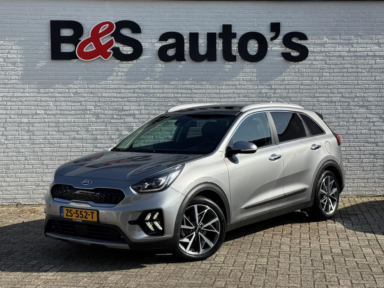 Kia Niro - 1.6 GDi Hybrid DynamicPlusLine Cruise control adaptief Climate control Parkeersensor v/a S - AutoWereld.nl