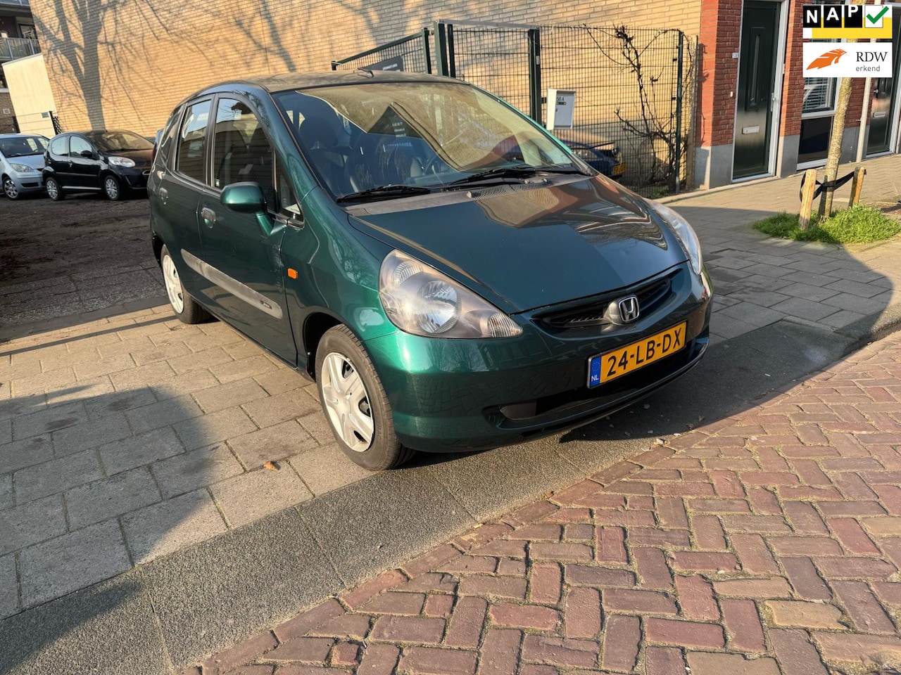 Honda Jazz - 1.4 LS Benzine Handgeschakeld 5DEURS NAP! - AutoWereld.nl