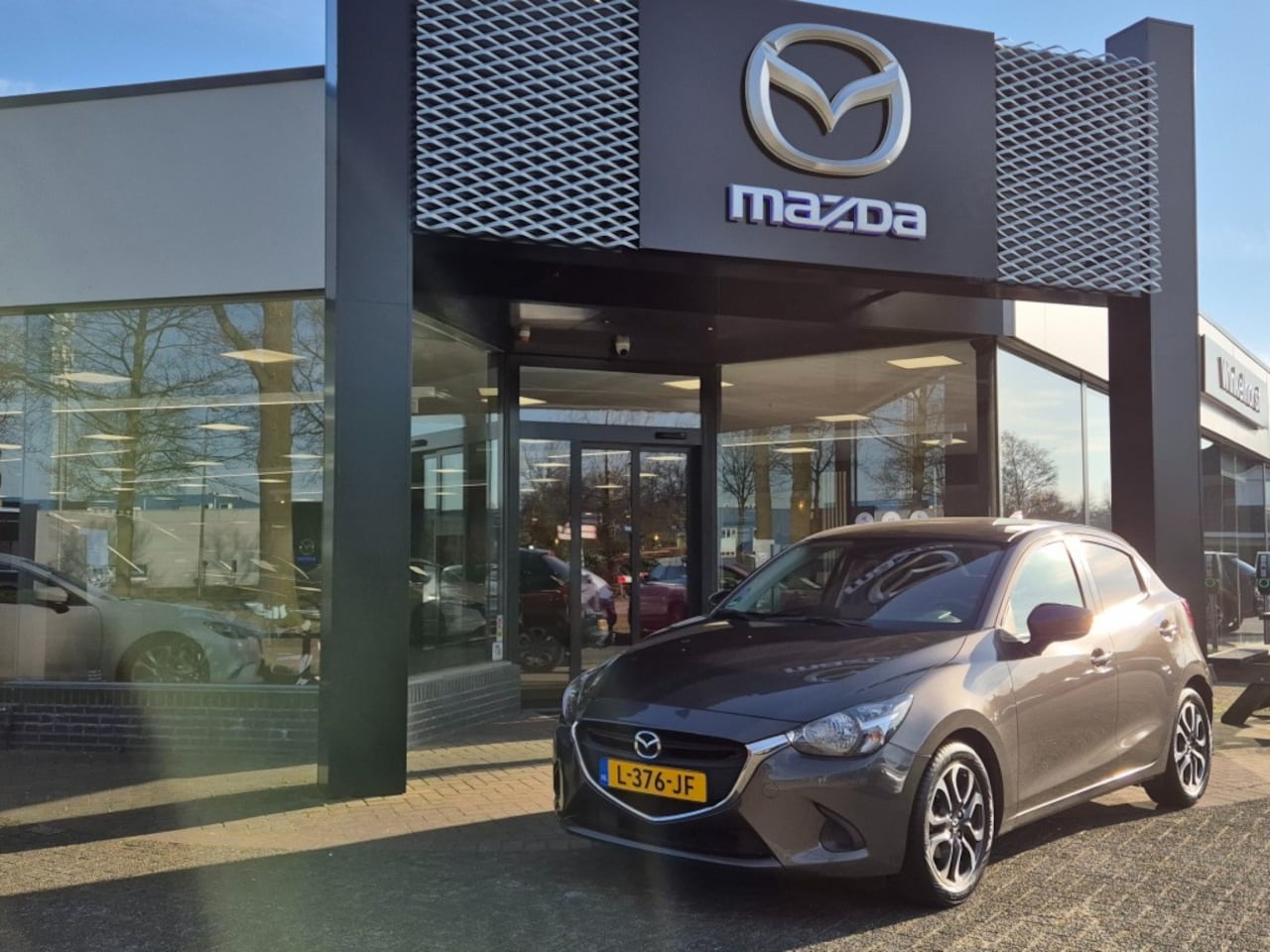 Mazda 2 - SKYACTIV-G 90 DYNAMIC+ - AutoWereld.nl