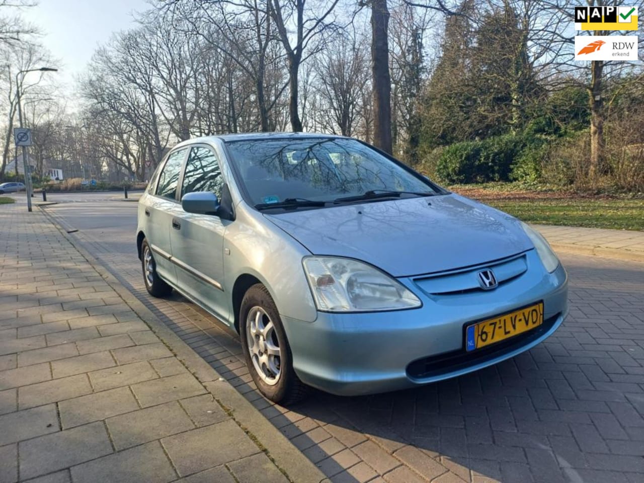 Honda Civic - 1.4i LS 4 doors in good condition - AutoWereld.nl