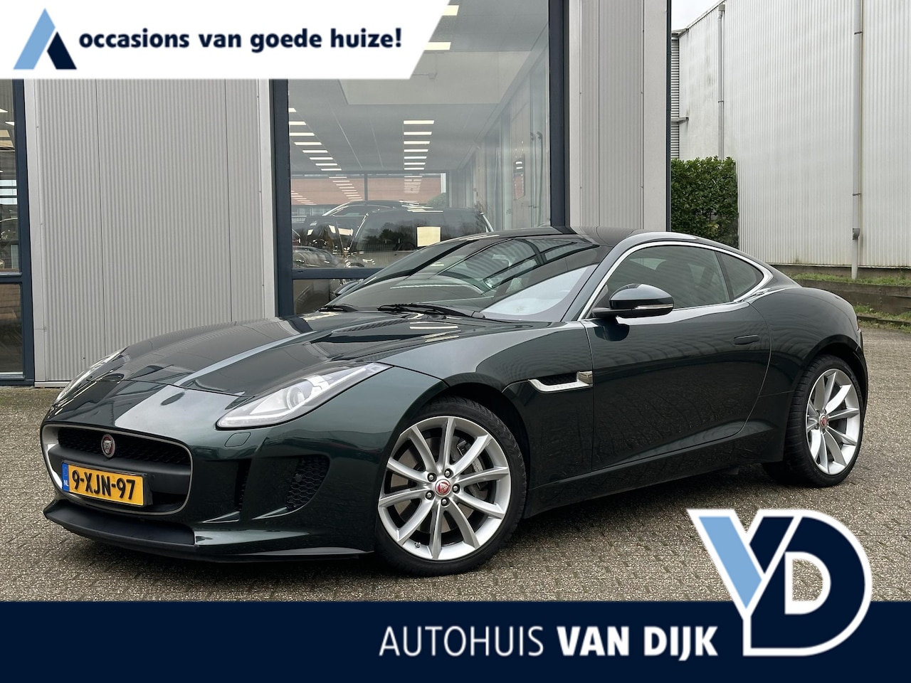 Jaguar F-type - 3.0 V6 Coupé NL auto | Voll. Hist. | Sportstoelen/pano/19” - AutoWereld.nl